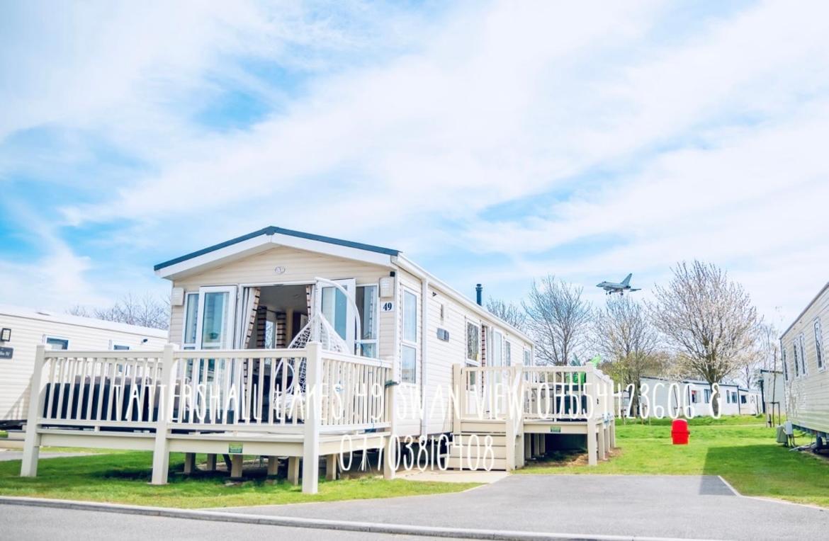 Swan View Retreats # Hottub # Egg Chair # Bbq & Bikes Included 8 Berth แททเทอร์ชอล ภายนอก รูปภาพ