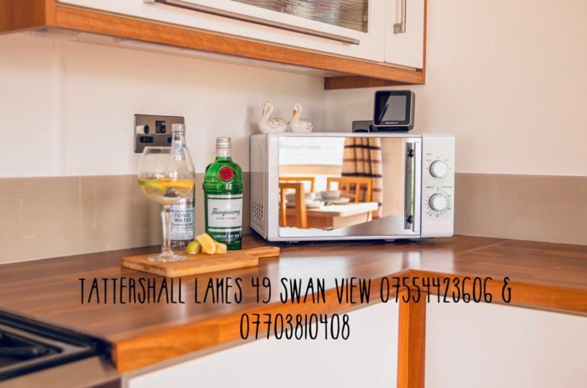 Swan View Retreats # Hottub # Egg Chair # Bbq & Bikes Included 8 Berth แททเทอร์ชอล ภายนอก รูปภาพ